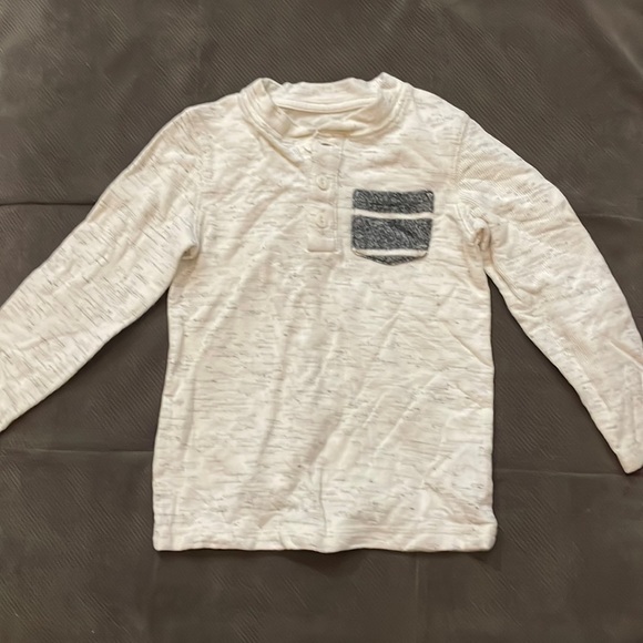 Boys Long Sleeve Henley - Cat & Jack - size 4t - Picture 1 of 6